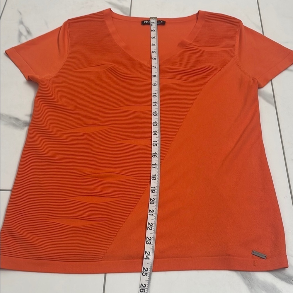Piccadilly Canada Classic Orange V-Neck Short Sleeve Light Sweater Size XSmall - Picture 10 of 10